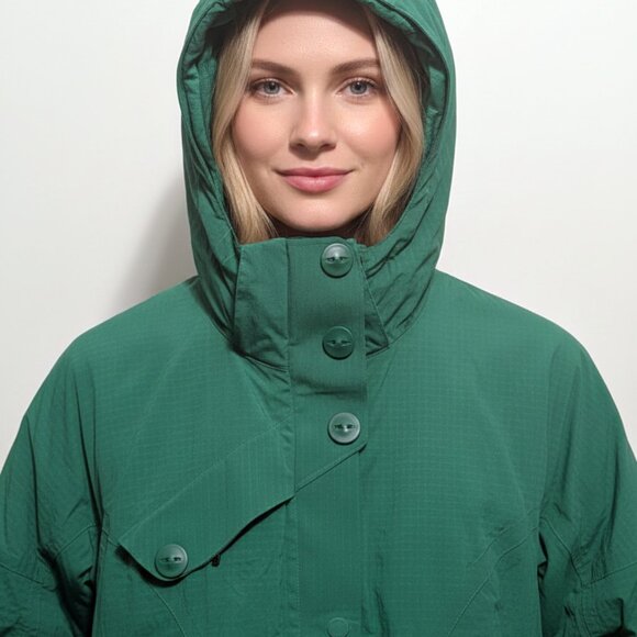 Columbia Sportswear Company Jackets & Blazers - COLUMBIA Womens (M) Green Hooded Outdoor Shell Jacket Rain Windbreaker Coat EUC